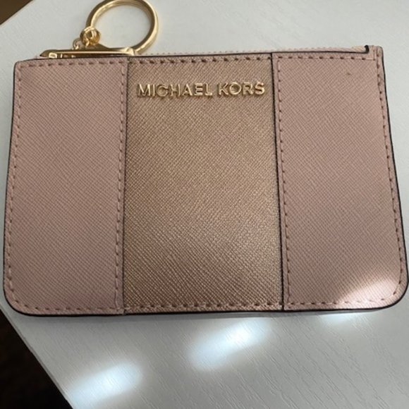 Michael Kors Jet Set Travel - Picture 1 of 4